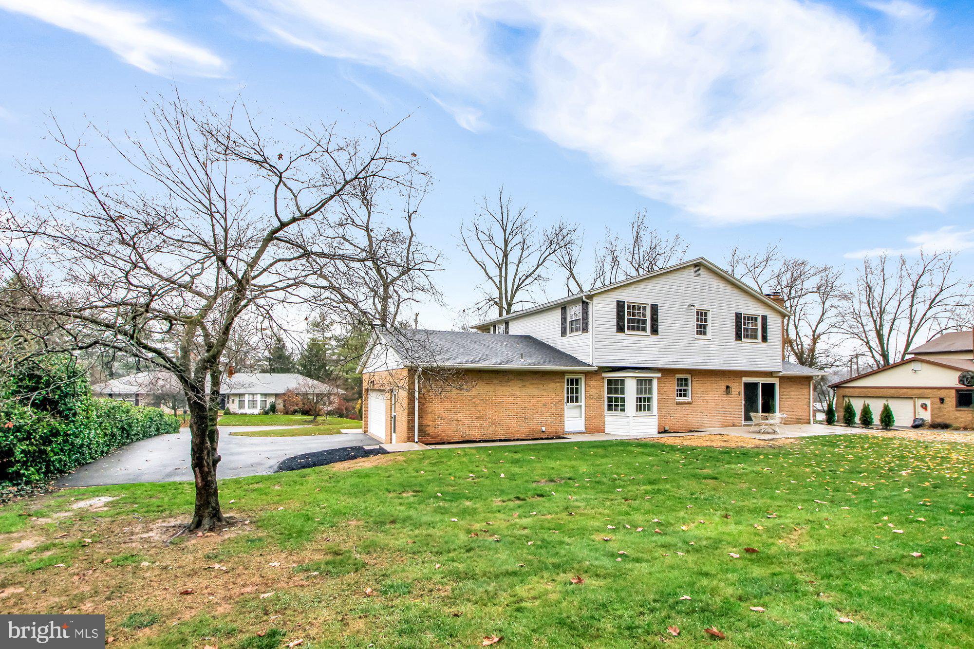 2239 Sutton Road York, PA 17403 - Photo 35 of 36
