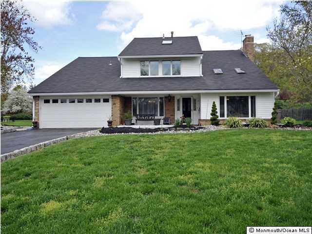 21 Ethan Allen Road Freehold, NJ 07728 - Photo 1 of 3 Primary Photo