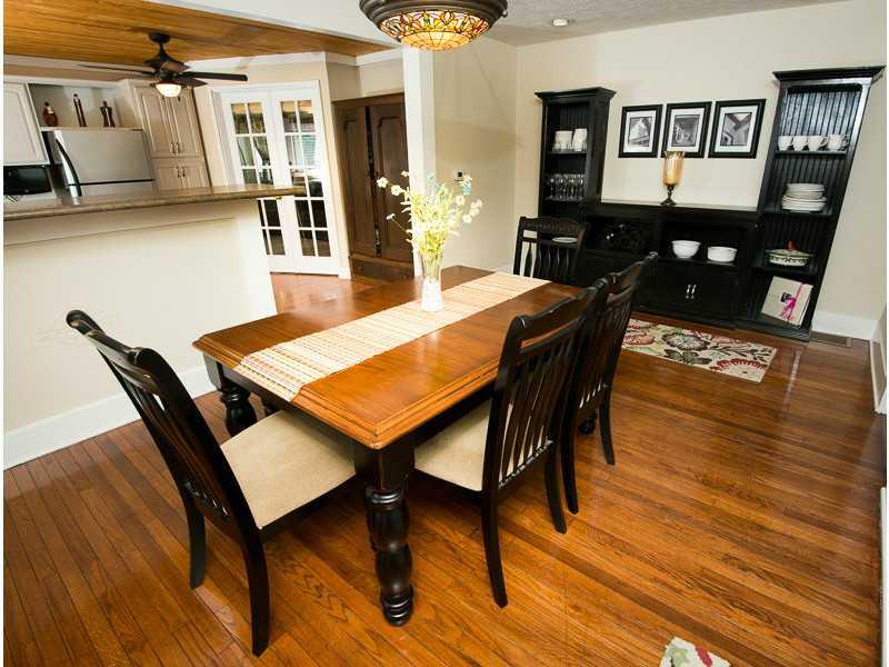 319 West High Street Pendleton, IN 46064 - Photo 8 of 23
