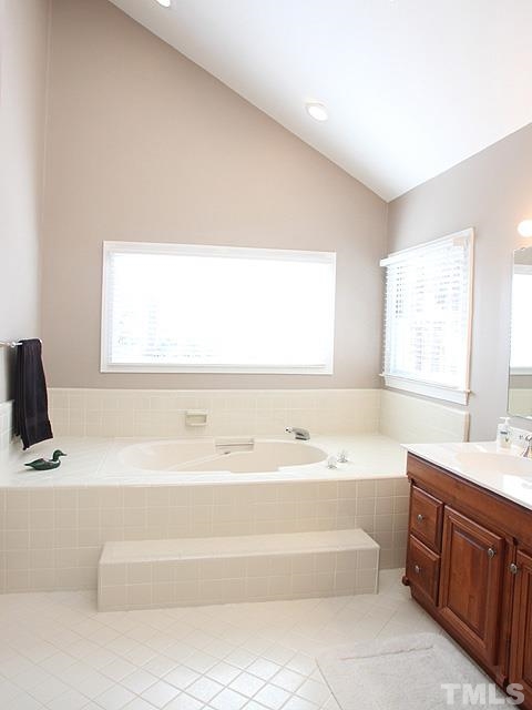 6425 Pernod Way Raleigh, NC 27613 - Photo 8 of 15