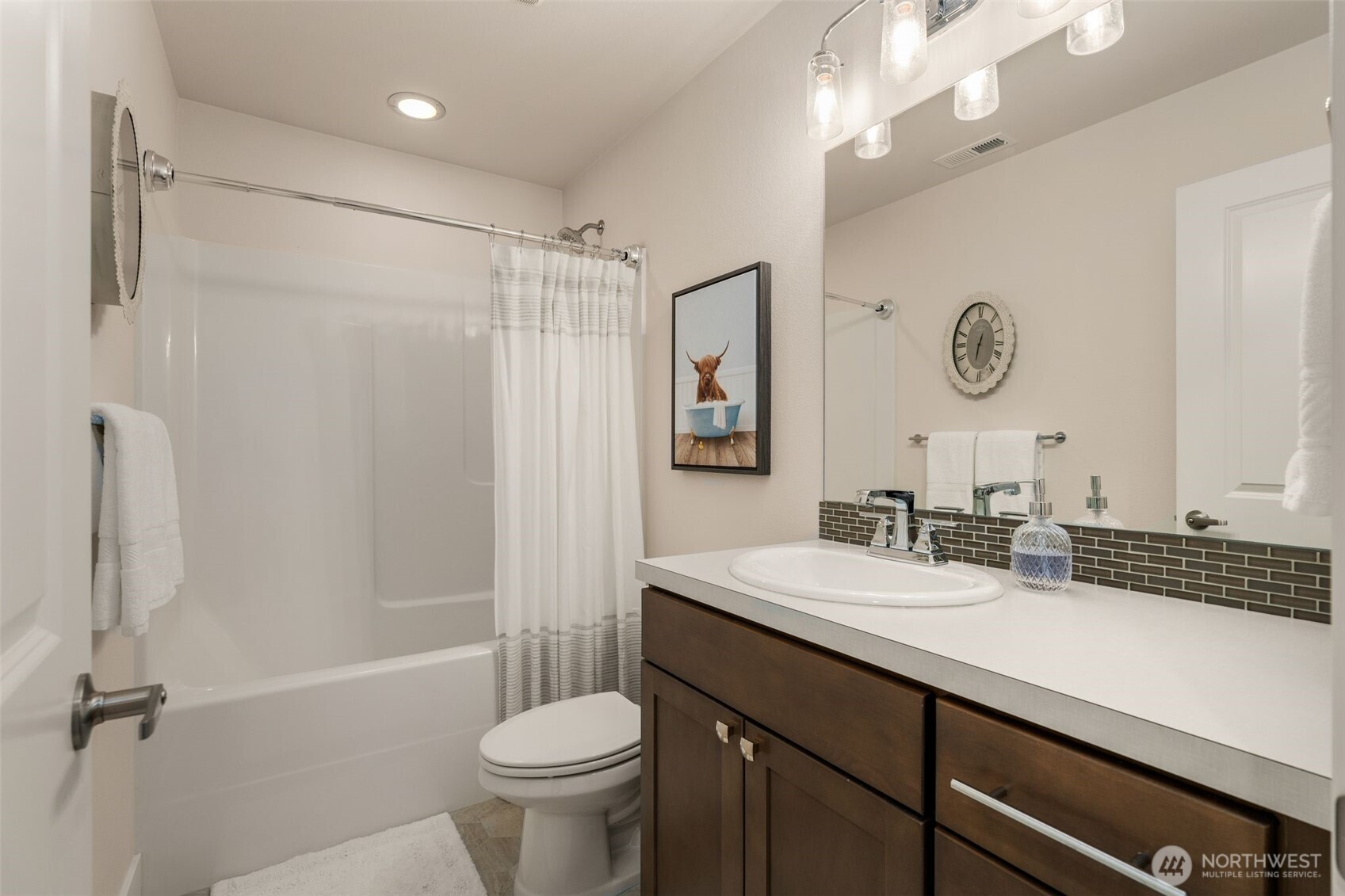 842 Chelan Place Northeast Renton, WA 98059 - Photo 21 of 28