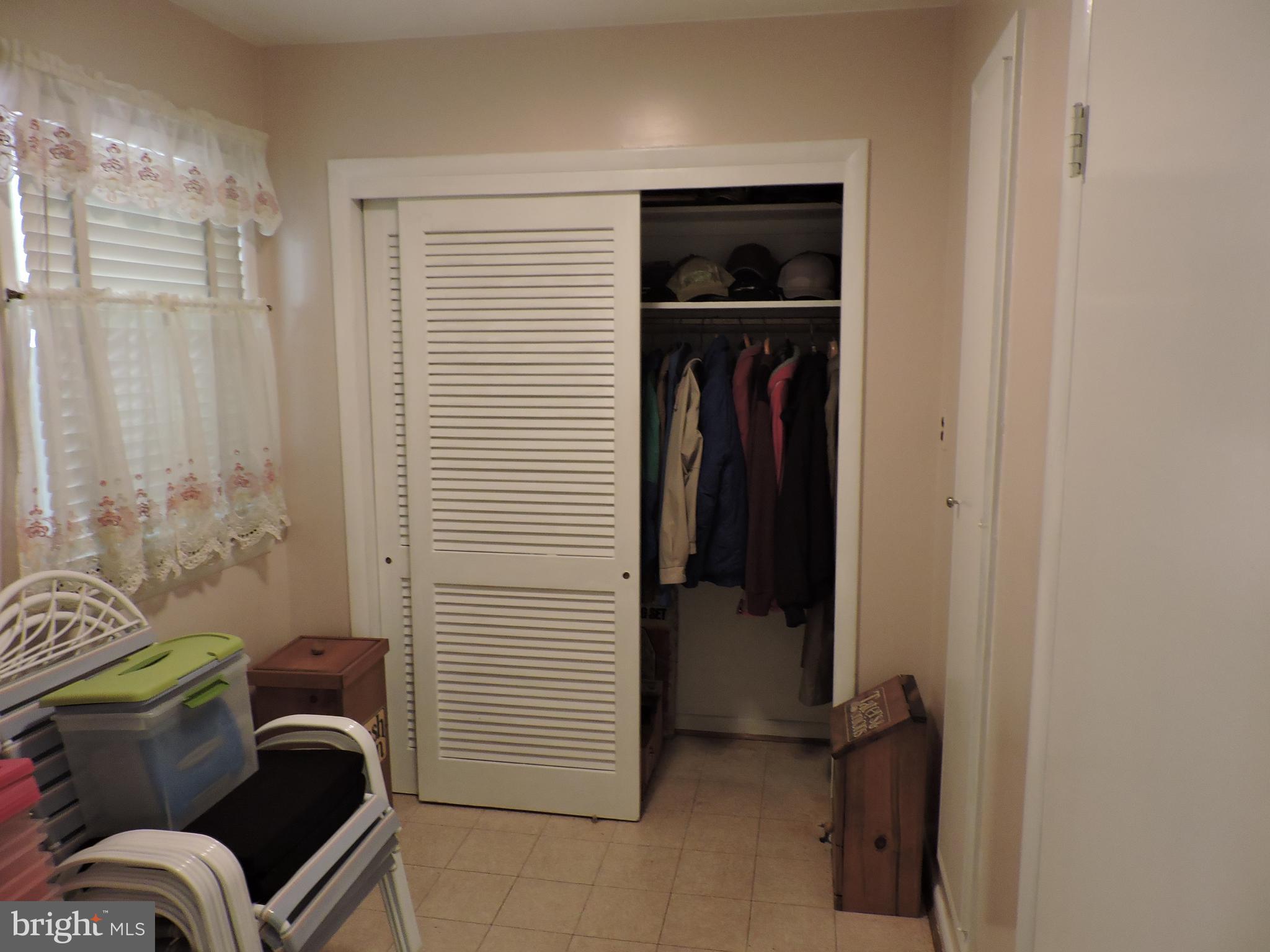 7209 Kempton Road Lanham, MD 20706 - Photo 19 of 35 mud room off 2 car garage