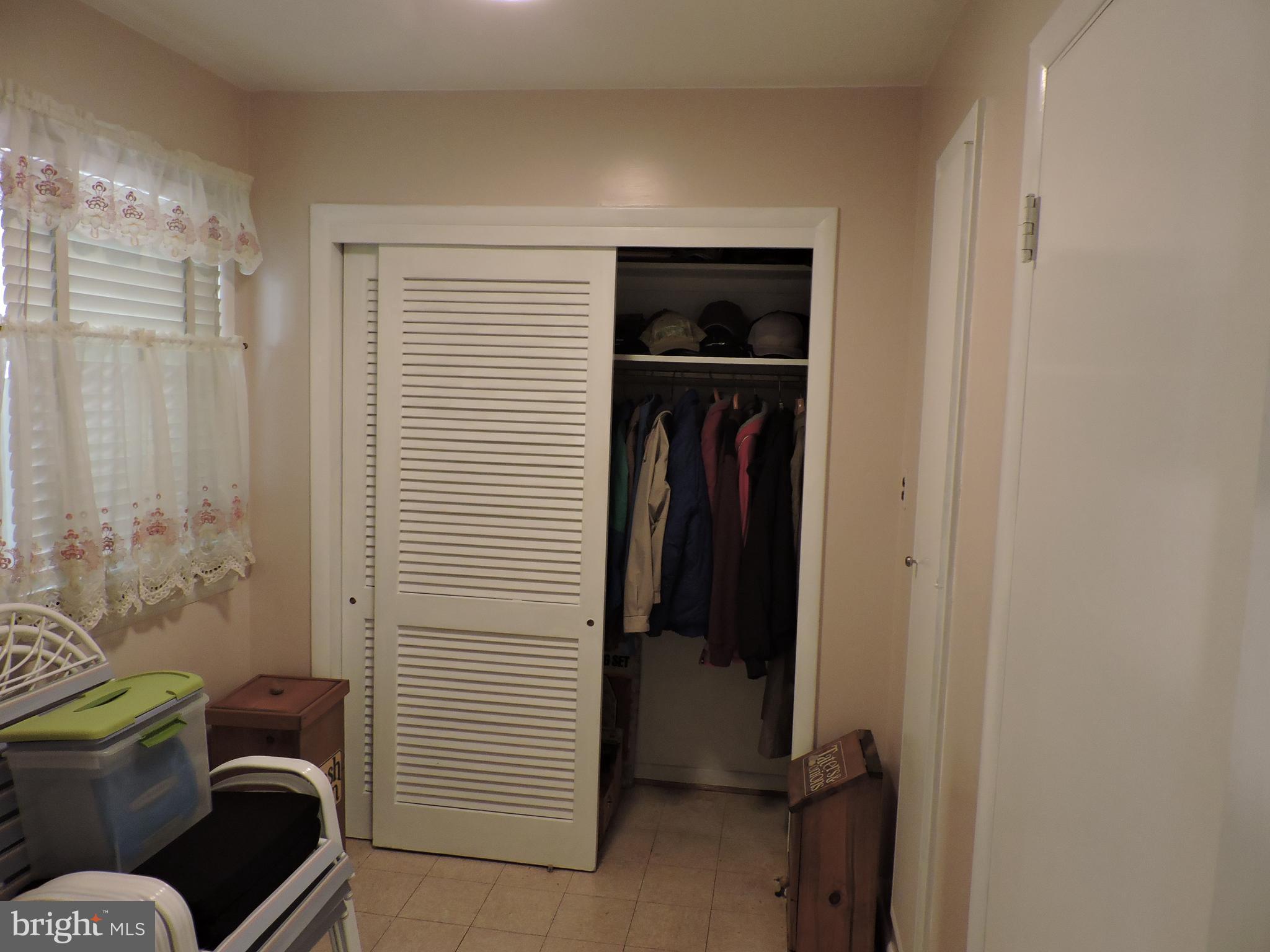 7209 Kempton Road Lanham, MD 20706 - Photo 20 of 35 Gallery Image 20