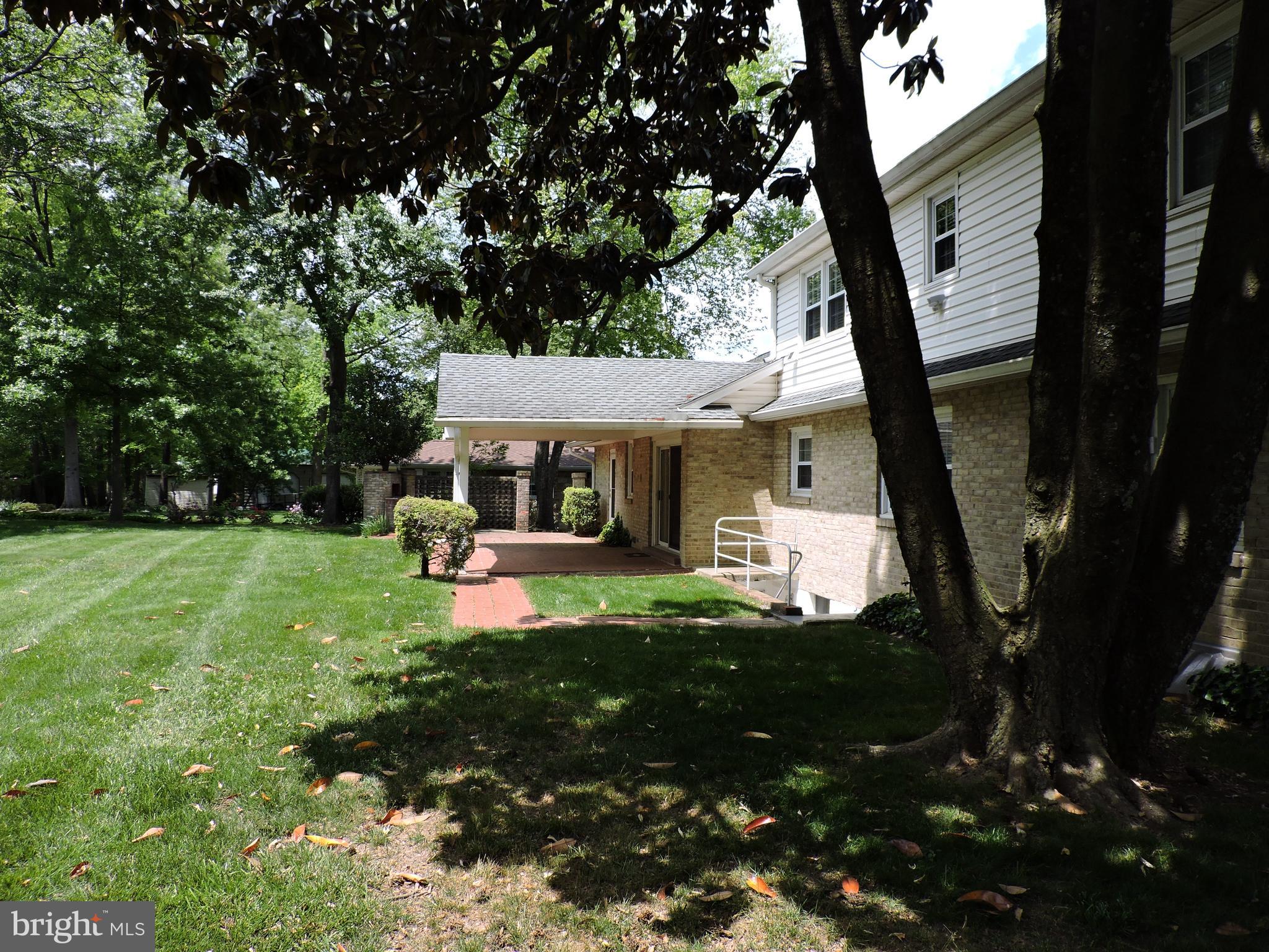7209 Kempton Road Lanham, MD 20706 - Photo 3 of 35 rear