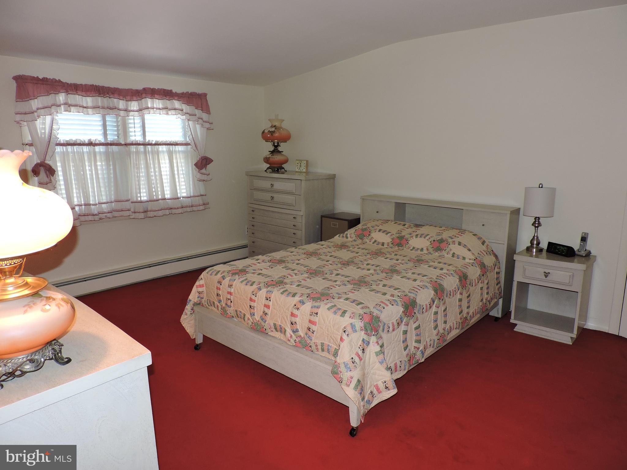 7209 Kempton Road Lanham, MD 20706 - Photo 34 of 35 2nd upstairs bedroom