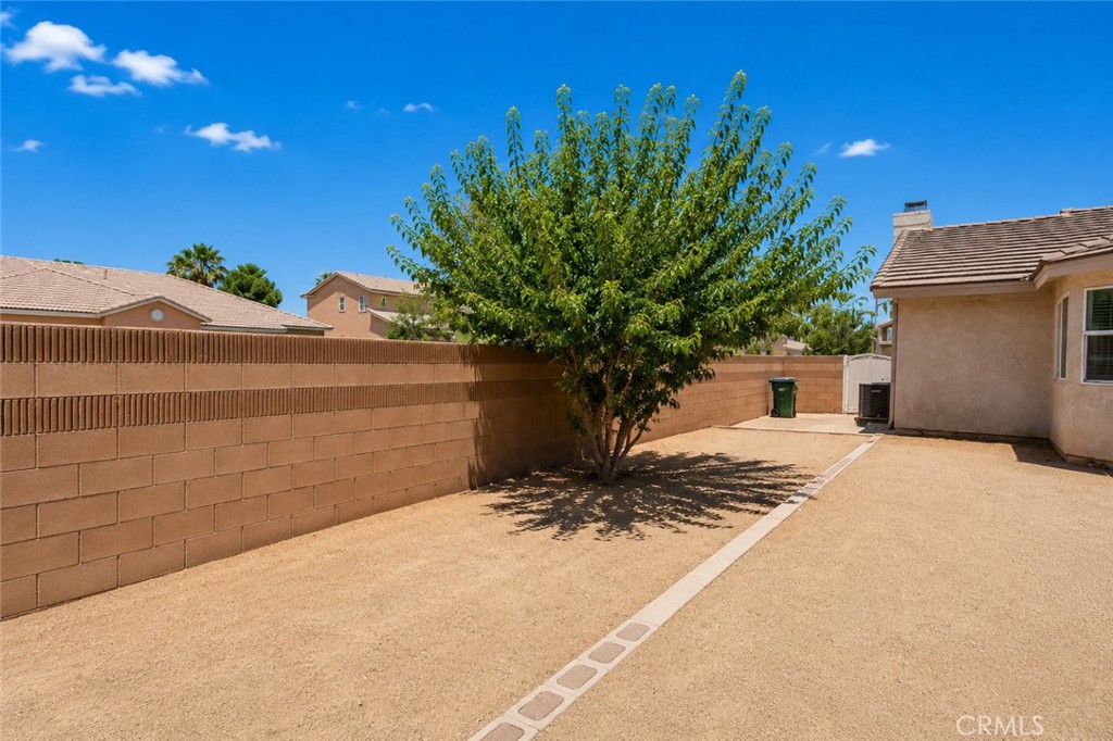 2101 Forry Street Lancaster, CA 93536 - Photo 17 of 21