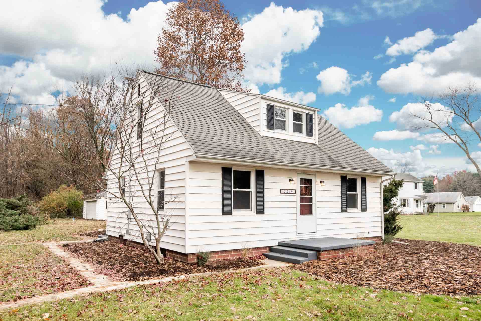 22691 Adams Road South Bend, IN 46628 - Photo 1 of 36 Gallery Image 1