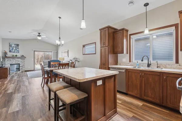 $339,000 | 140 9th Avenue Northeast, Isanti, MN 55040