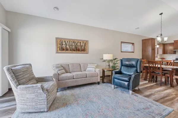 $339,000 | 140 9th Avenue Northeast, Isanti, MN 55040