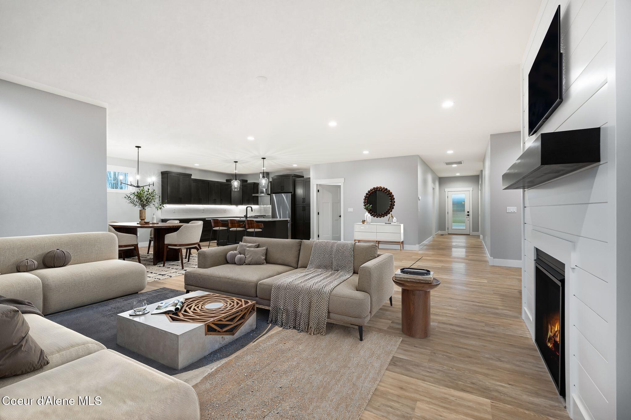 2099 Aspen Way Sandpoint, ID 83864 - Photo 11 of 63 53_Property_6CC2_A7409118_23-12-25_17_08