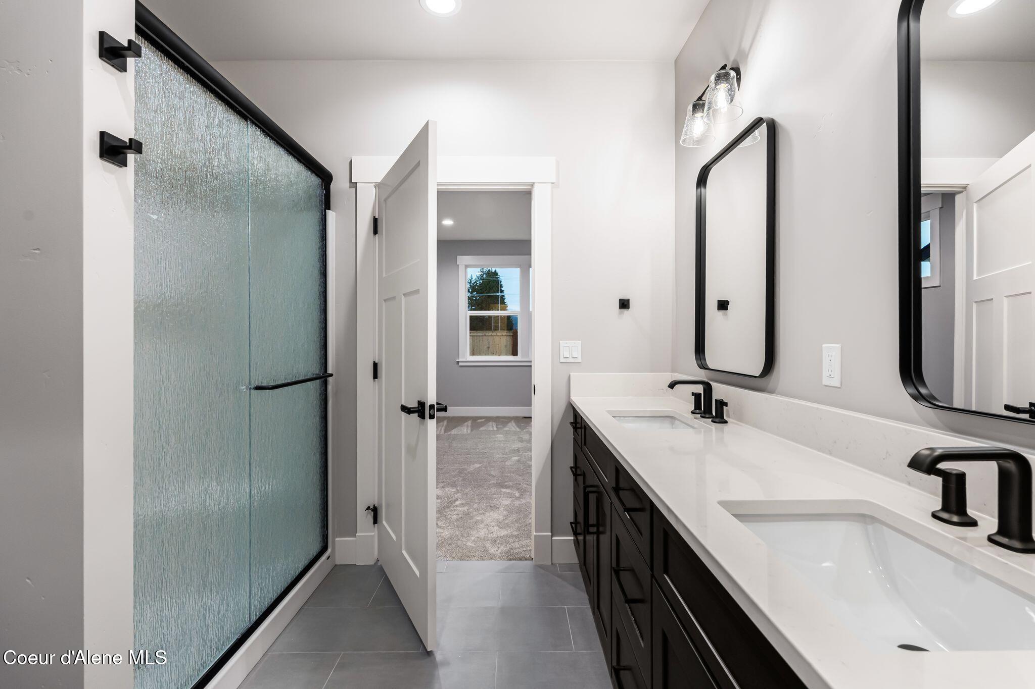 2099 Aspen Way Sandpoint, ID 83864 - Photo 19 of 63 38_A7409153