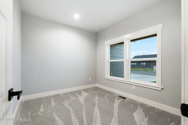 $699,000 | 2099 Aspen Way, Sandpoint, ID 83864