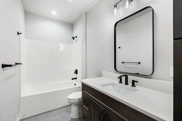 $699,000 | 2099 Aspen Way, Sandpoint, ID 83864