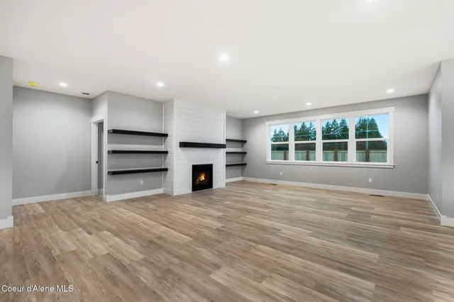 $699,000 | 2099 Aspen Way, Sandpoint, ID 83864