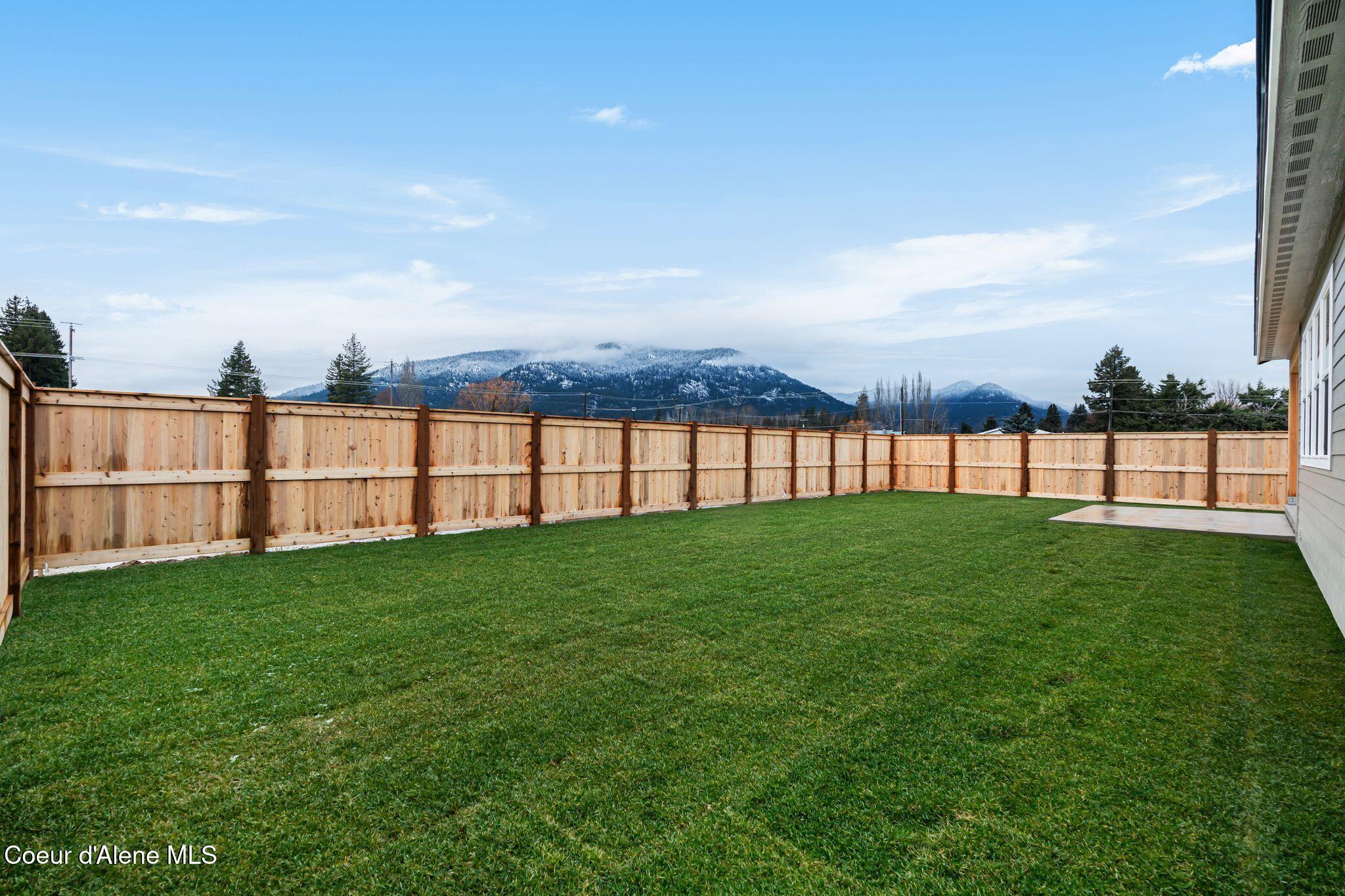 2099 Aspen Way Sandpoint, ID 83864 - Photo 37 of 63 49_A7409238