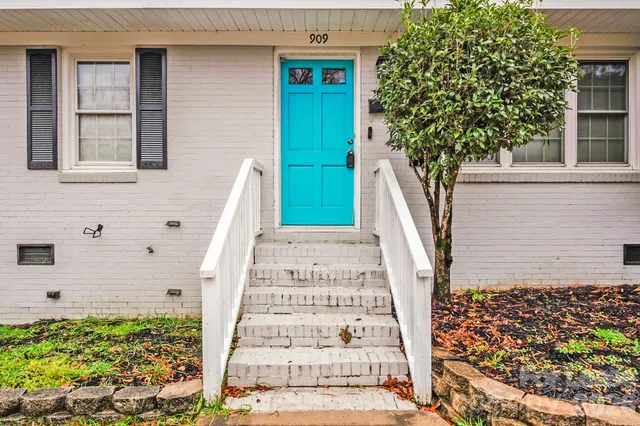 $1,550 | 909 Marion Street, Lancaster, SC 29720