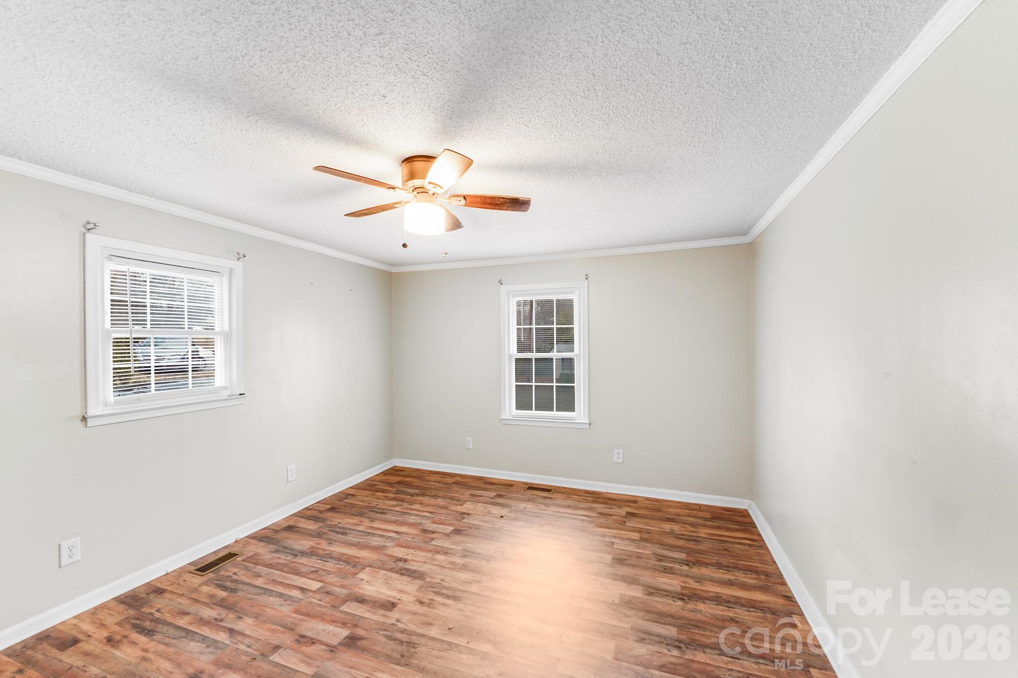 909 Marion Street Lancaster, SC 29720 - Photo 4 of 23