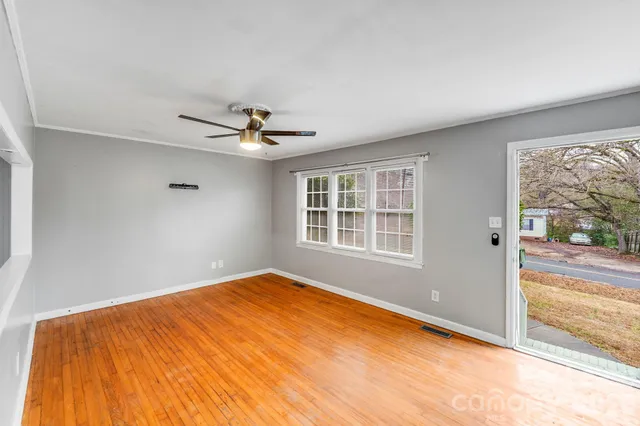 $1,550 | 909 Marion Street, Lancaster, SC 29720