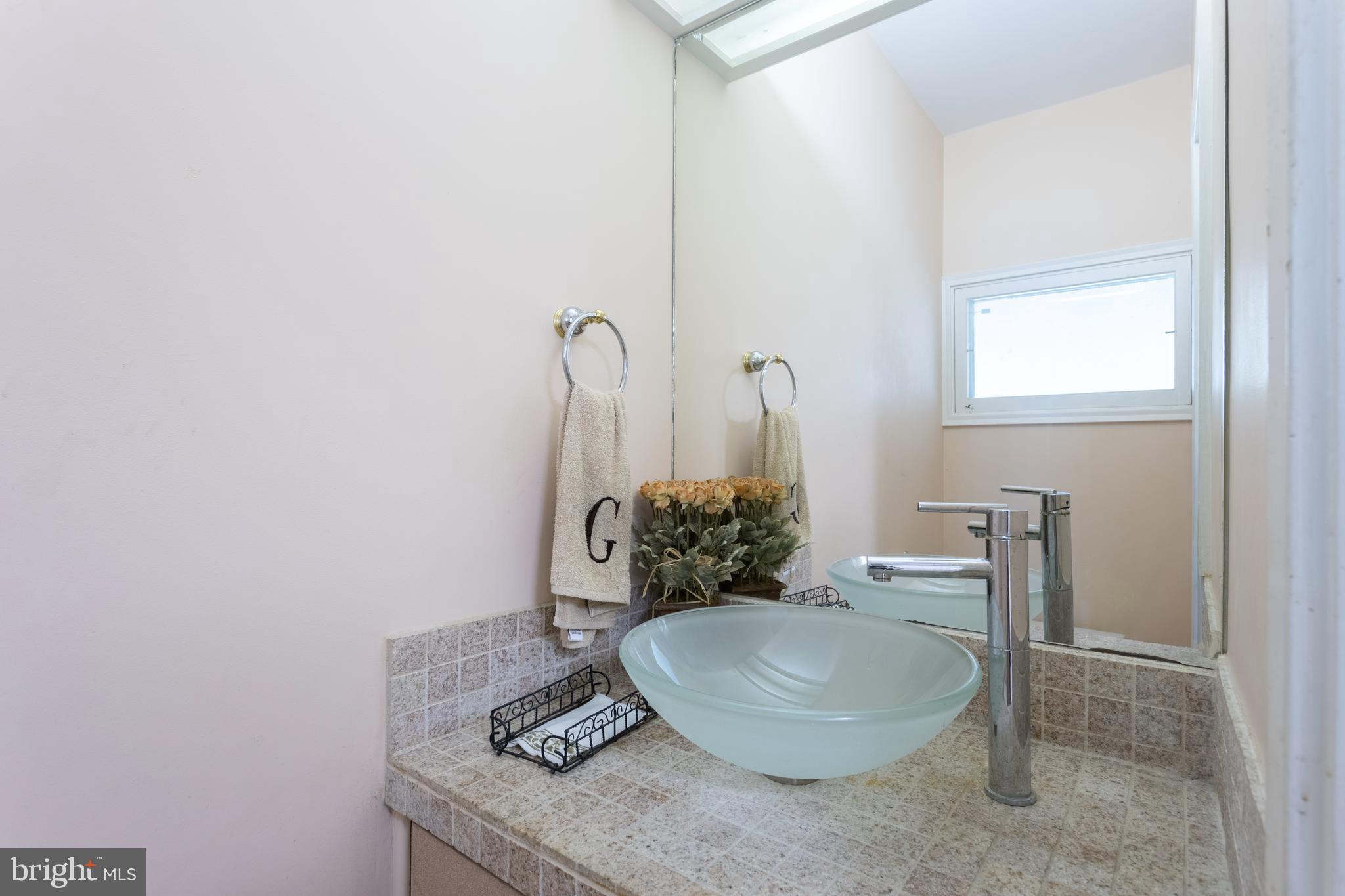 3403 Overbrook Road Baltimore, MD 21208 - Photo 25 of 55