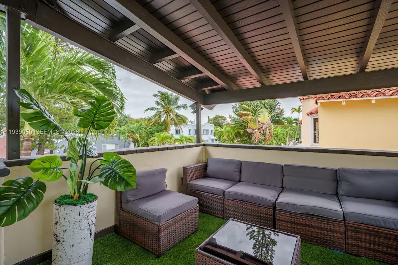 1721 Southwest 11th Terrace Miami, FL 33135 - Photo 44 of 60