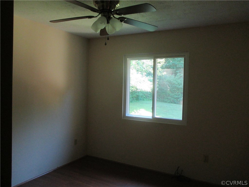 4806 Bradshaw Road Gum Spring, VA 23117 - Photo 9 of 14