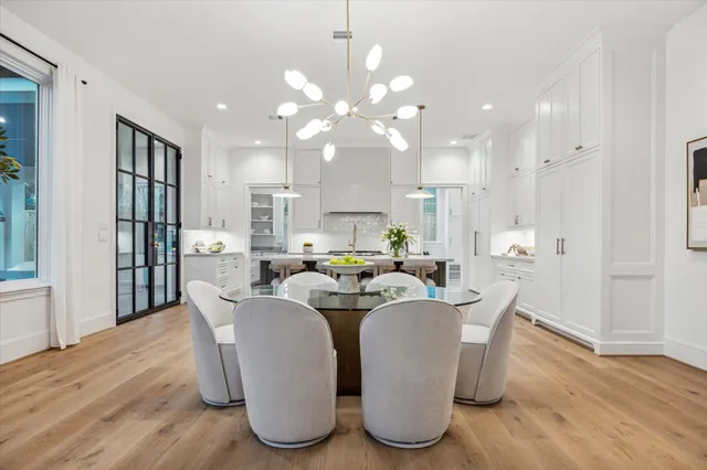 $3,150,000 | 1426 Huge Oaks Street, Houston, TX 77055