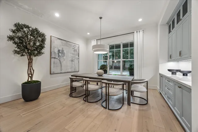 $3,150,000 | 1426 Huge Oaks Street, Houston, TX 77055