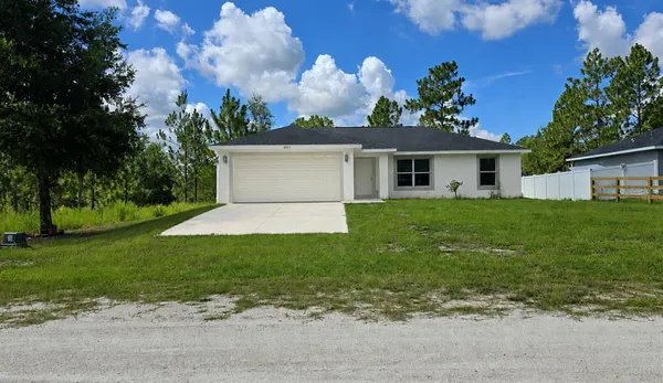 $215,000 | 14512 Southwest 25th Lane, Ocala, FL 34481