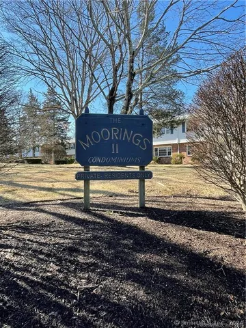 $1,900 | 23 College Street, Unit 5, Clinton, CT 06413