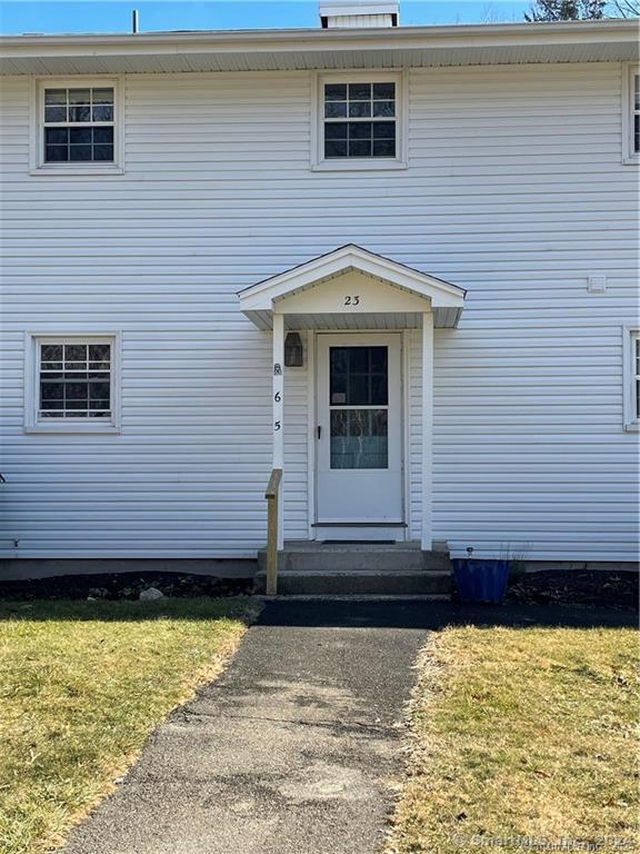 23 College Street, Unit 5 Clinton, CT 06413 - Photo 11 of 15