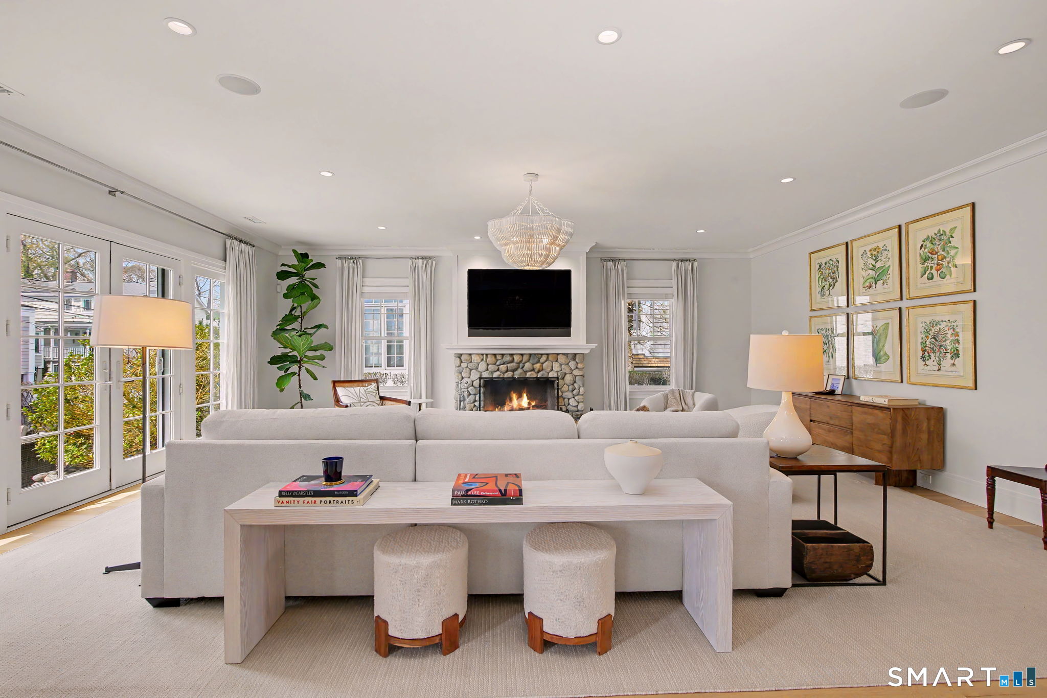 34 Nearwater Road Norwalk, CT 06853 - Photo 6 of 32 Gallery Image 6