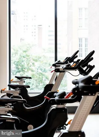 $2,793 | 210 South 12th Street, Unit 18J, Philadelphia, PA 19107