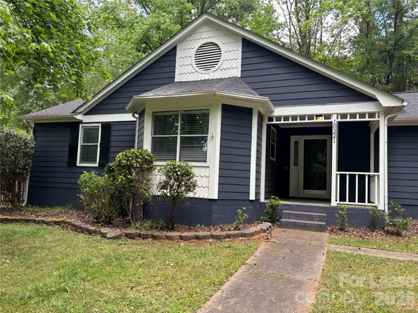 $2,200 | 10221 Grand Junction Road, Mint Hill, NC 28227