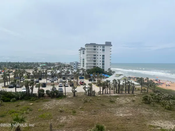$2,500 | 1513 Ocean Shore Boulevard, Unit 4B, Ormond Beach, FL 32176