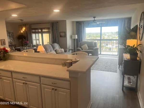 $2,500 | 1513 Ocean Shore Boulevard, Unit 4B, Ormond Beach, FL 32176