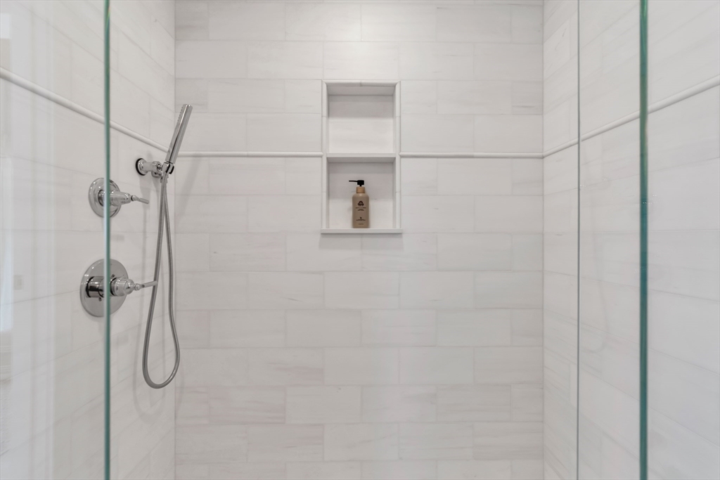 90 Salt Marsh Road East Sandwich, MA 02537 - Photo 25 of 40 a bathroom with a shower