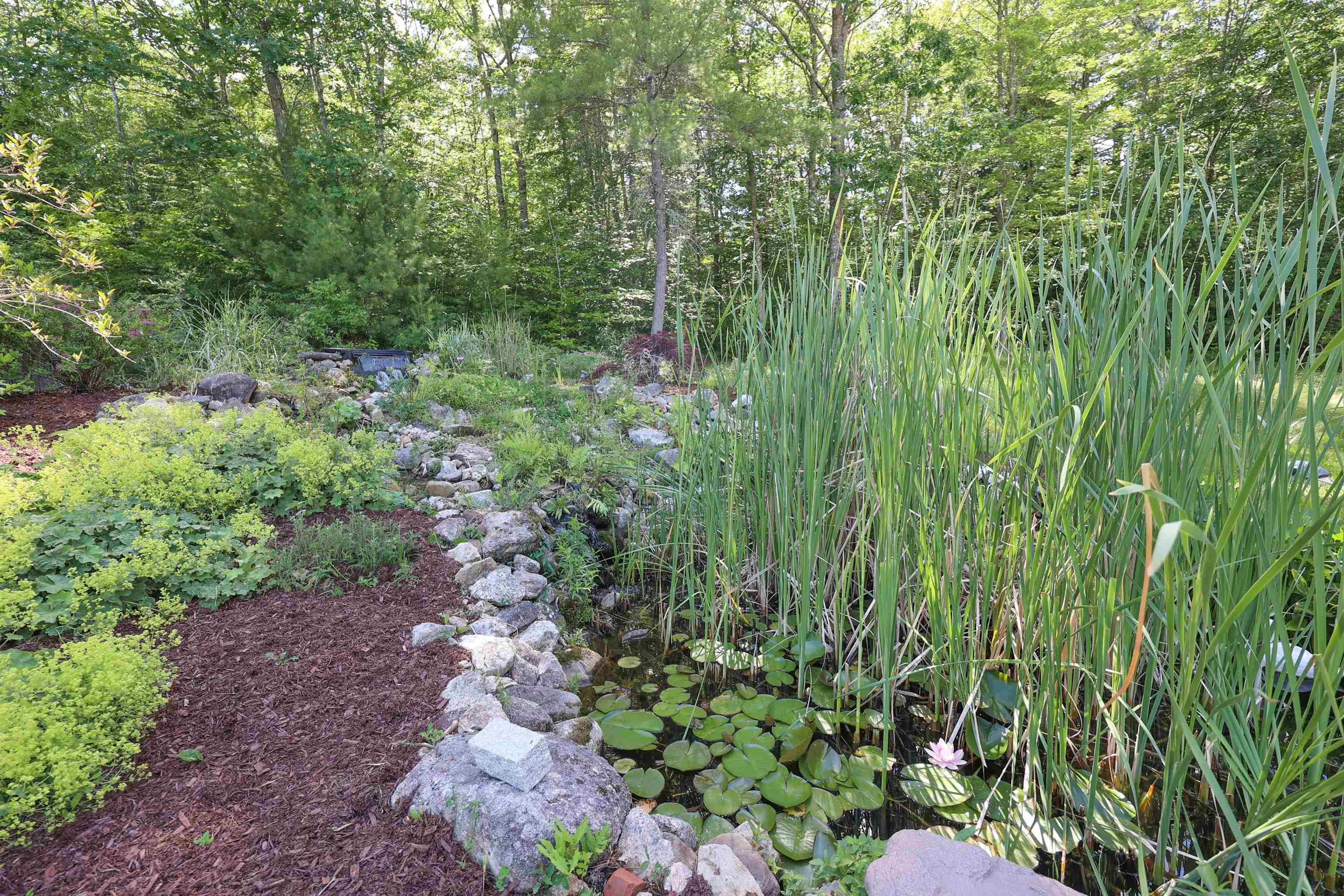 92 Middle Road Deerfield, NH 03037 - Photo 28 of 40