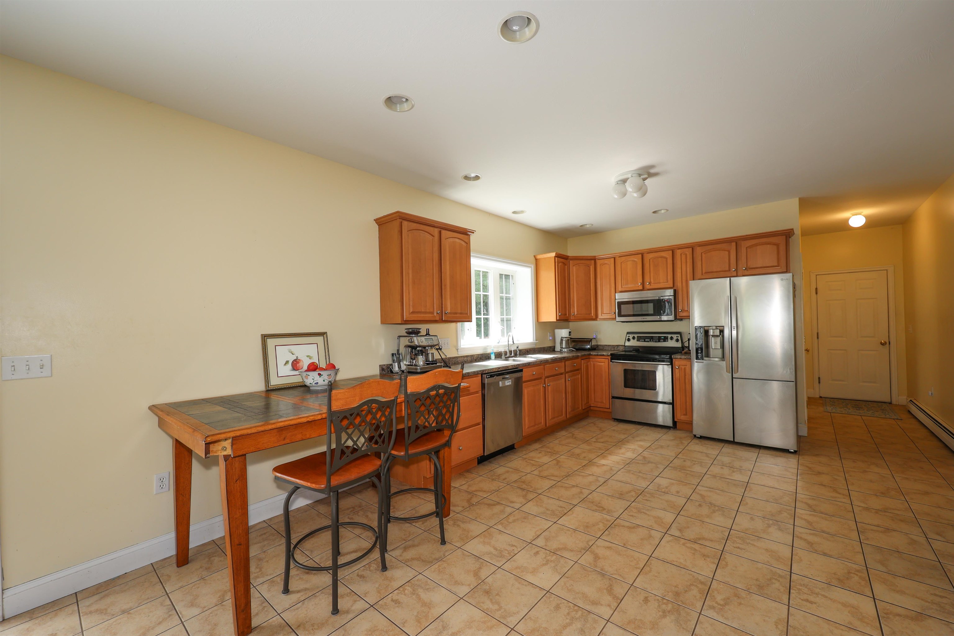 92 Middle Road Deerfield, NH 03037 - Photo 38 of 40