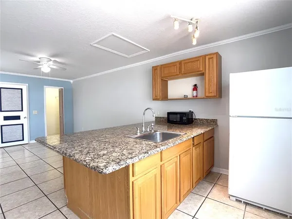$750 | 133 Mango Drive, Unit A, Davenport, FL 33897