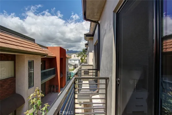 $4,500 | 330-street 330-street Salem, Unit 204, Glendale, CA 91203