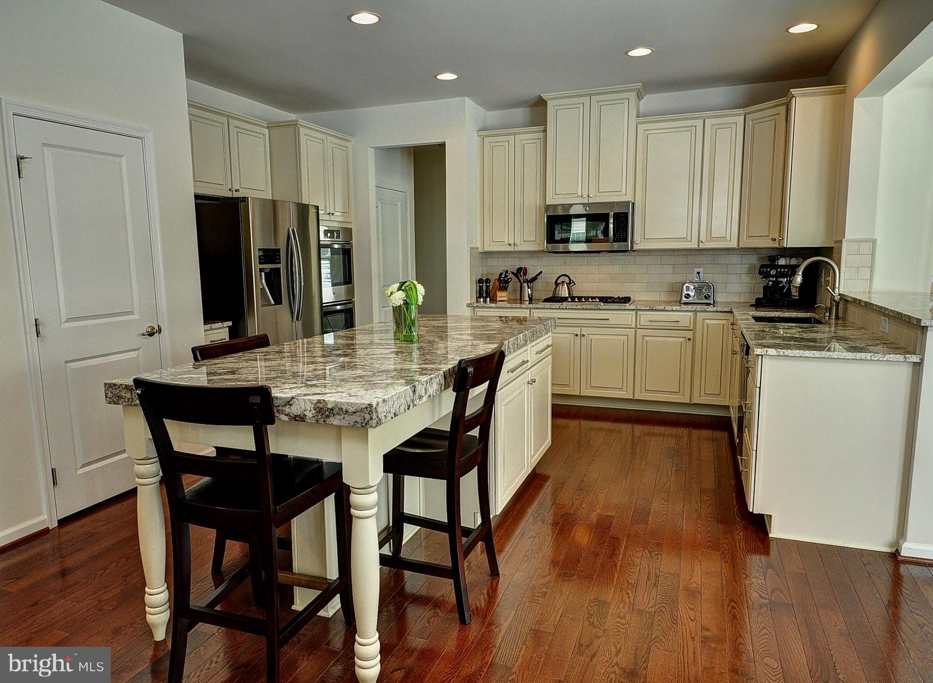 1657 Hedgewood Road Hatfield, PA 19440 - Photo 4 of 23 Kitchen