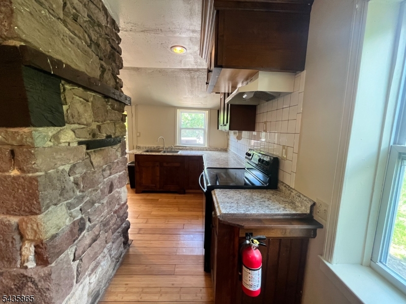 80 Little York Mt Pleasant Road Milford, NJ 08848 - Photo 8 of 24