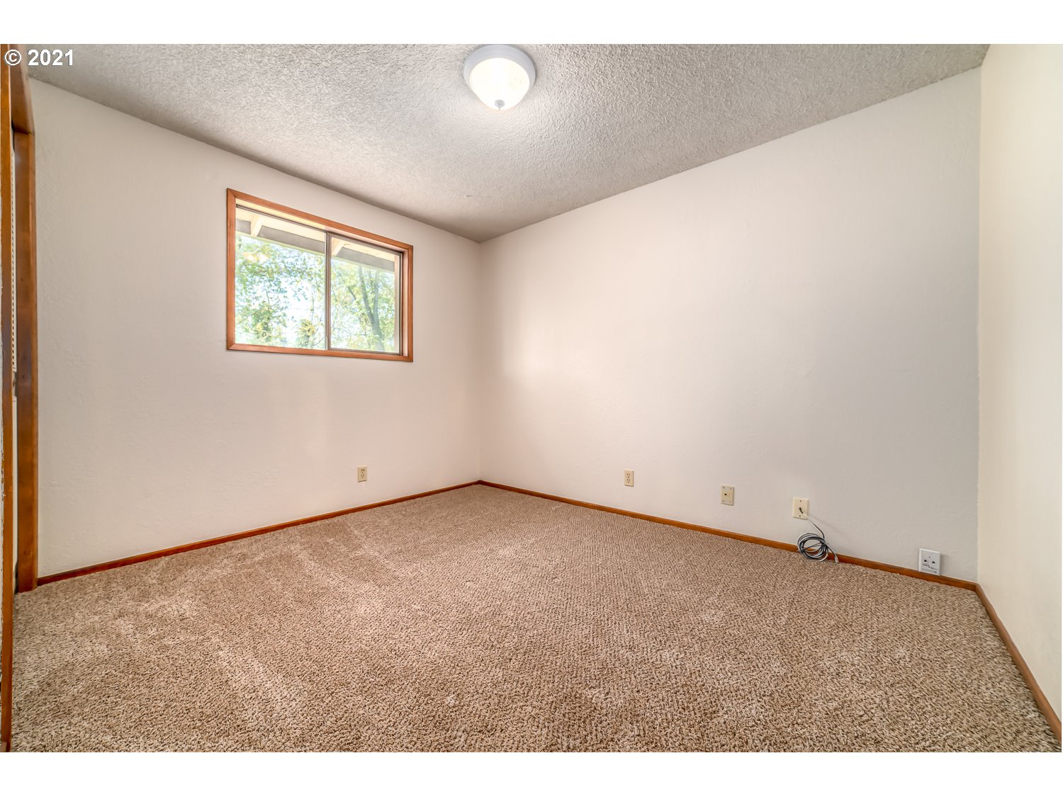 4854 Camellia Street Springfield, OR 97478 - Photo 20 of 30 Gallery Image 20