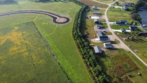 $69,900 | 12 Oak Creek Circle, Big Stone City, SD 57216