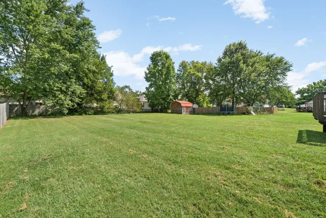 a view of a garden with a trees