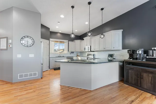 $535,000 | 461 Rowena Curve, Elko New Market, MN 55054