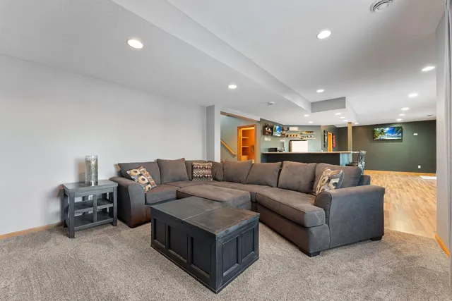 $535,000 | 461 Rowena Curve, Elko New Market, MN 55054