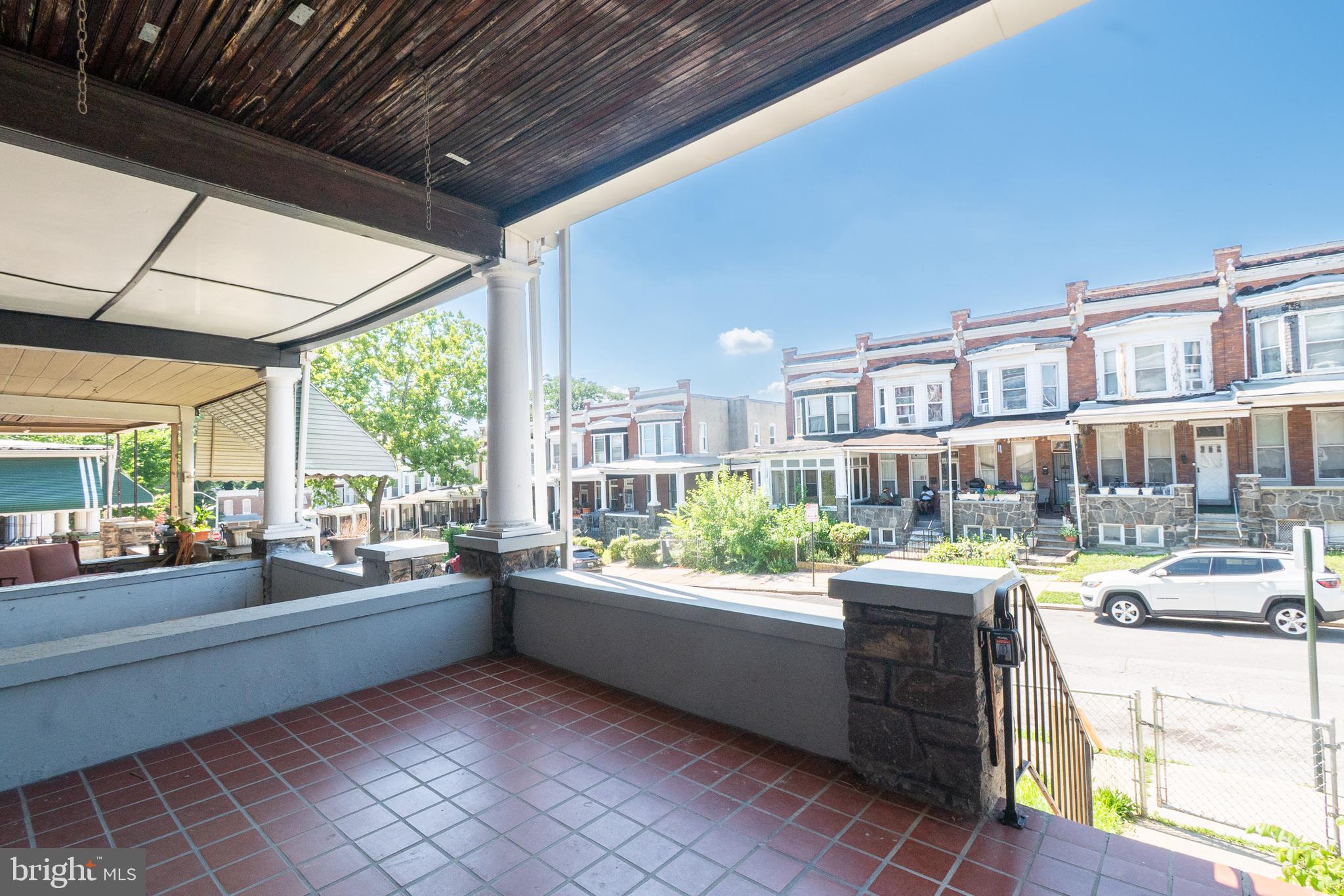 2732 Riggs Avenue Baltimore, MD 21216 - Photo 4 of 32