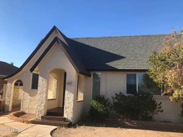 $360,000 | 2302 West Monroe Street, Phoenix, AZ 85009
