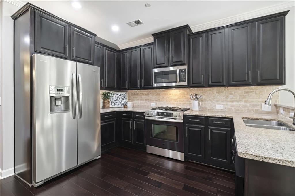 7315 Highland Bluff, Unit 12 Atlanta, GA 30328 - Photo 6 of 24